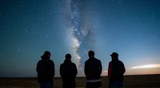 Astrophotography Etiquette: Respecting Dark Skies and Fellow Photographers